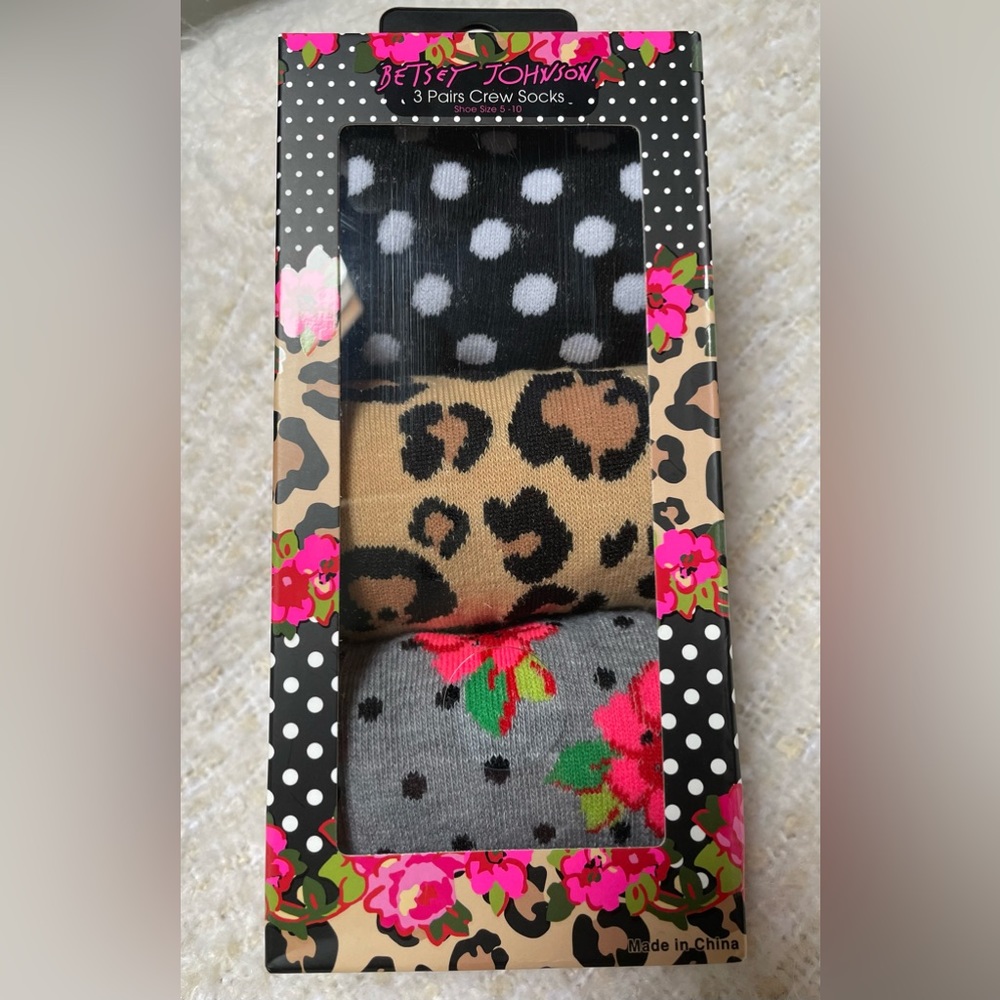 🧦 Betsy Johnson Multi-Colored Socks